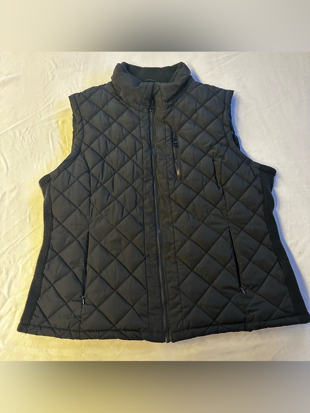 Andrew Marc Quilted Sleeveless Puffer Vest - Black